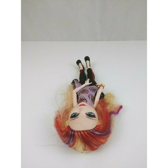 Ever After High 10.5" Doll Apple White School Pep Rally - Picture 6 of 6